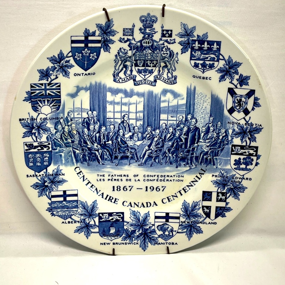 VTG 1867-1967 CENTENNIAL CANDA COLLECTOR 10” PLATE BY WOOD & SONS PREOWNED
